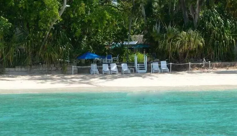 Landmark House & Cottage