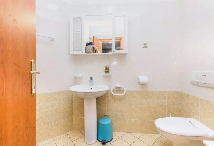 Main Street Apartments