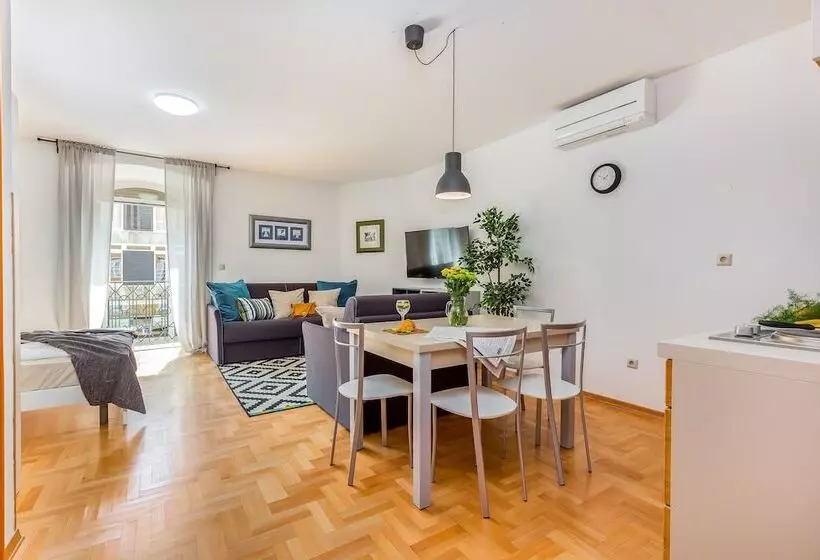 Main Street Apartments