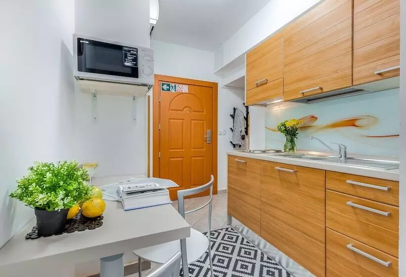 Main Street Apartments