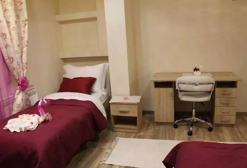 Majatalo Rooms Sport