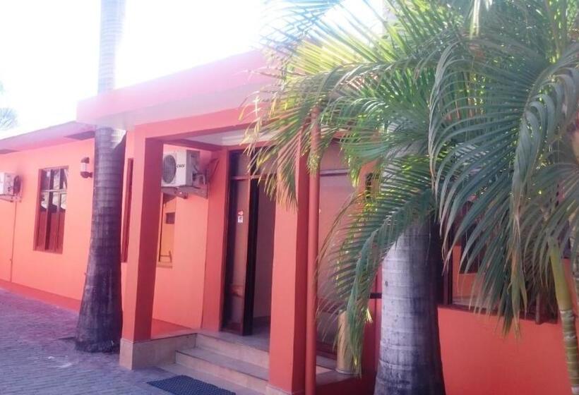 پانسیون Transit Motel Ukonga