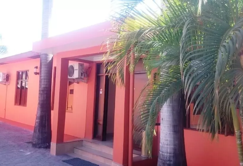پانسیون Transit Motel Ukonga