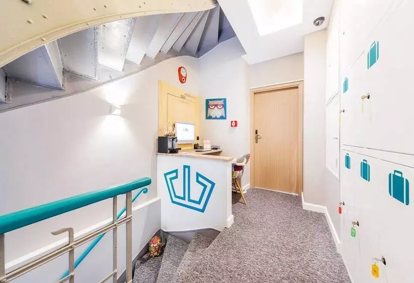 Six Suites, Old Town