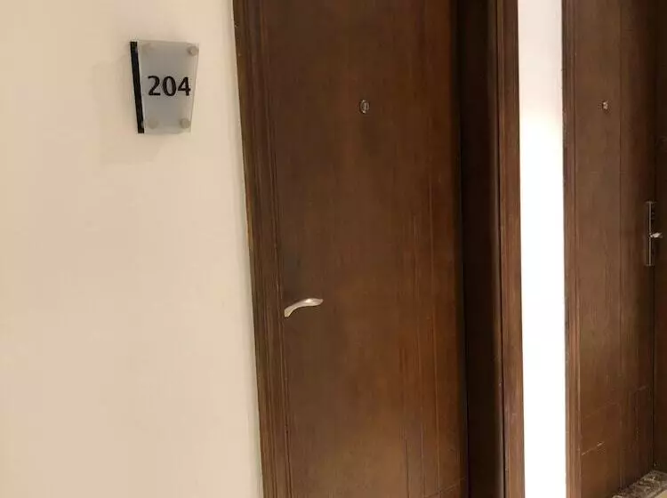 هتل Maxim