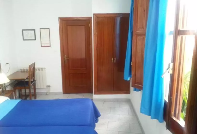 Pensión Ciudad Navarro Ramos