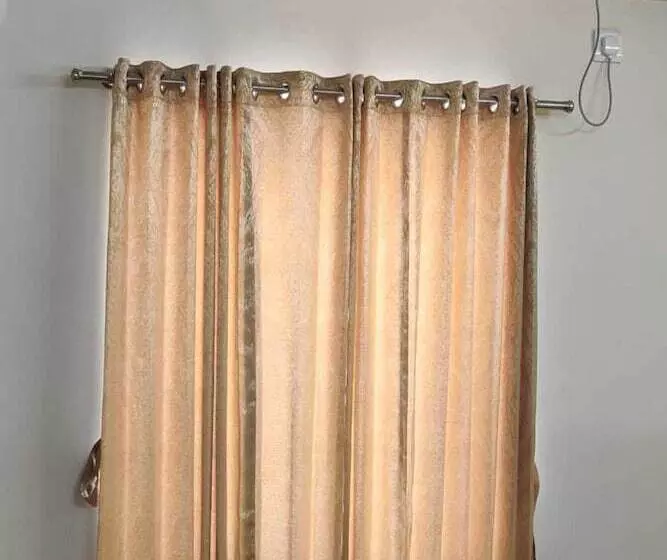 هتل I Cloud Elite Suites