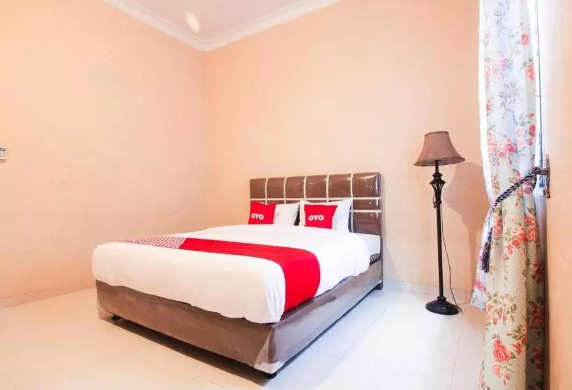 ホテル Oyo 2138 Tiaz Residence