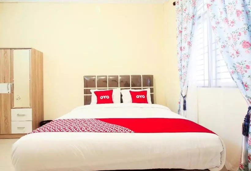 ホテル Oyo 2138 Tiaz Residence