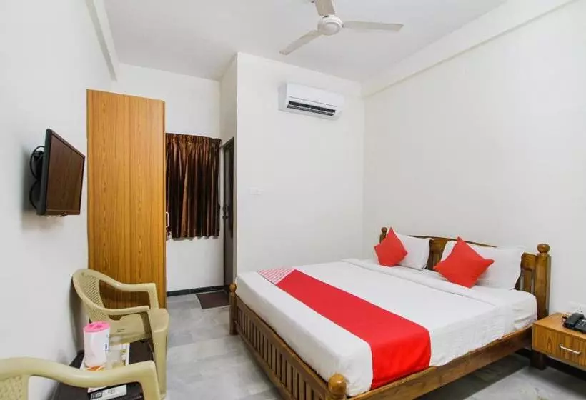 Hotelli Oyo 63077 Sarah Homestay