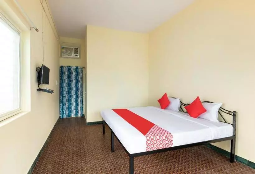 Hotelli Oyo 63077 Sarah Homestay