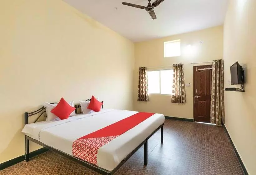 Hotelli Oyo 63077 Sarah Homestay