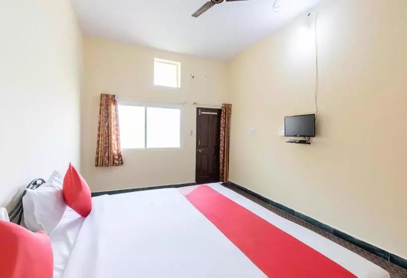 Hotelli Oyo 63077 Sarah Homestay