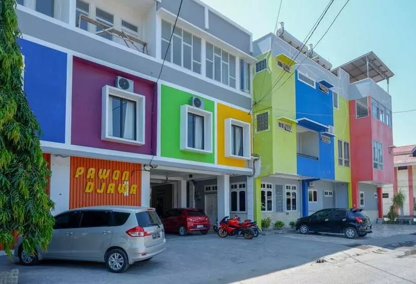 Reddoorz Plus Syariah @ Hotel Boulevard Luwuk