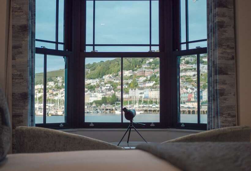 Bed and Breakfast Waterfront House