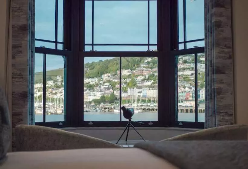 Bed and Breakfast Waterfront House
