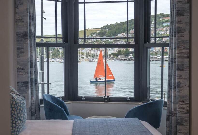 Bed and Breakfast Waterfront House