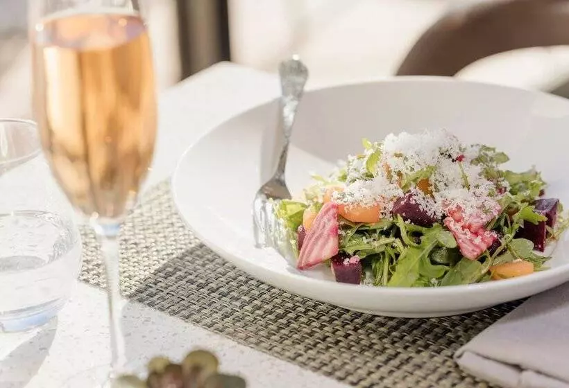 Отель Adero Scottsdale Resort, Autograph Collection