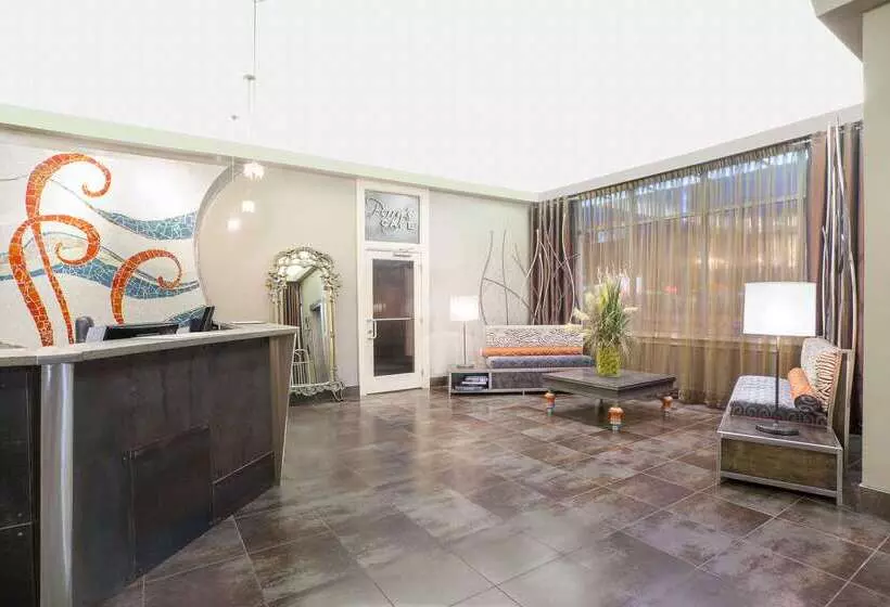 Отель Howard Johnson By Wyndham Atlantic City