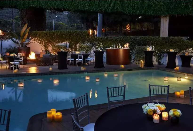 Отель La Jolla Curio Collection By Hilton