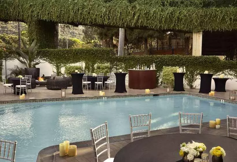 Отель La Jolla Curio Collection By Hilton