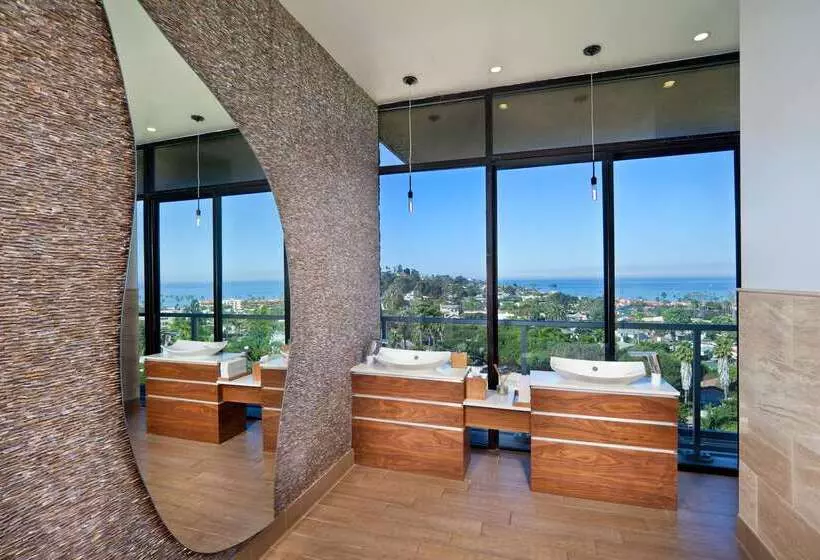 Hotelli La Jolla Curio Collection By Hilton