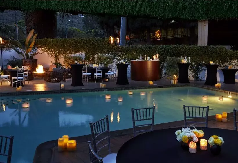 Hotelli La Jolla Curio Collection By Hilton