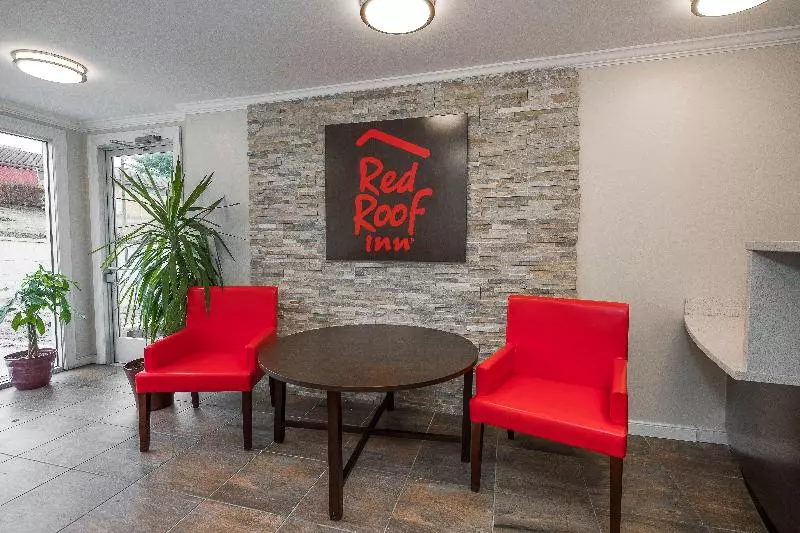 ホテル Red Roof Inn Fredericksburg North