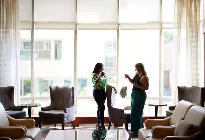 호텔 The Inn At Penn, A Hilton