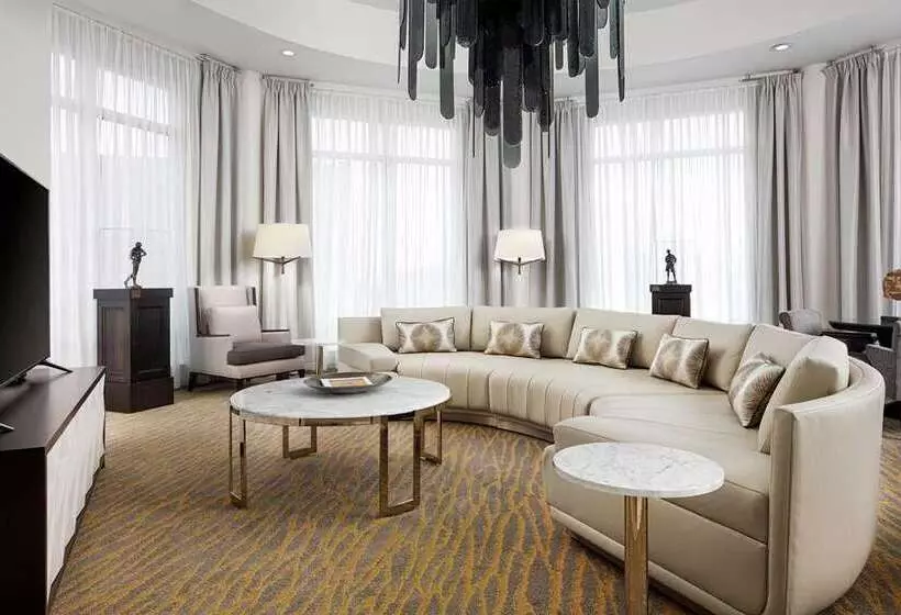 호텔 The Inn At Penn, A Hilton