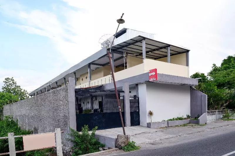 Hotel Oyo 2058 Griya Ria