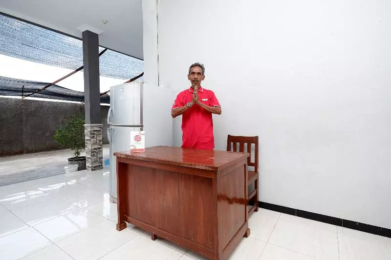 Hotel Oyo 2058 Griya Ria