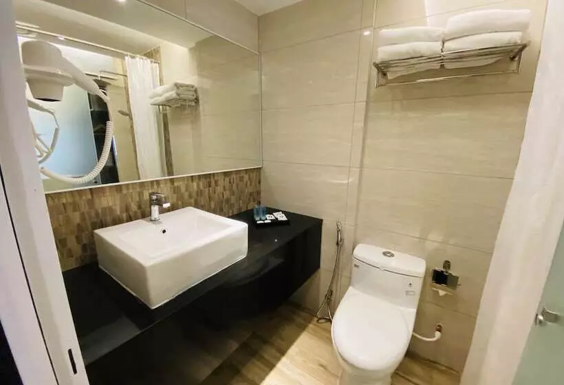 هتل Twin Tower Johor Bahru By Glex