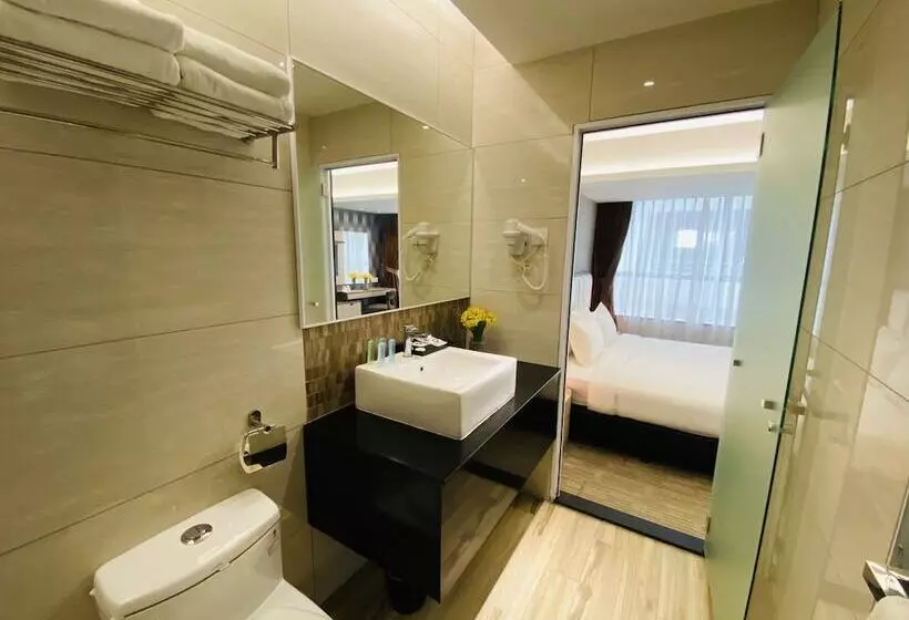هتل Twin Tower Johor Bahru By Glex