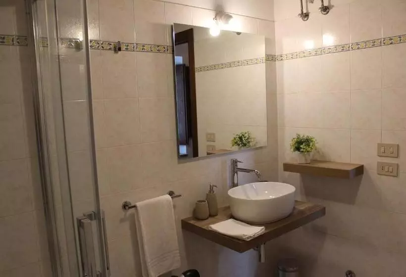 ホテル Borgo Cortinova Marrocco