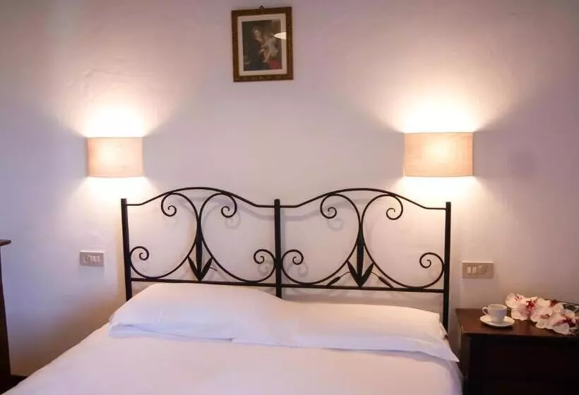 ホテル Borgo Cortinova Marrocco