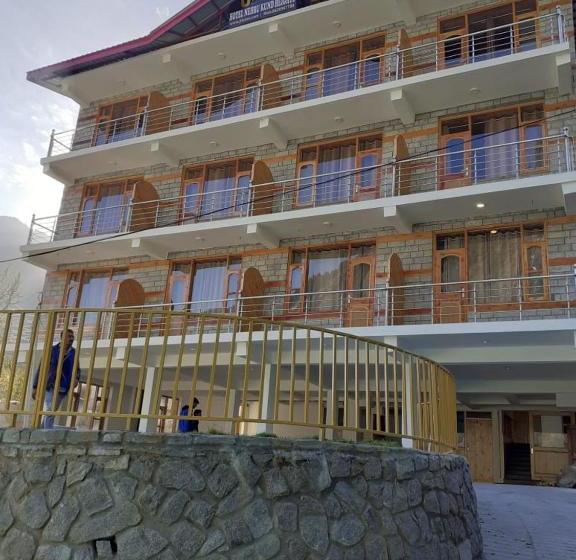 בית מלון כפרי Nehru Kund Heights By Jitainn