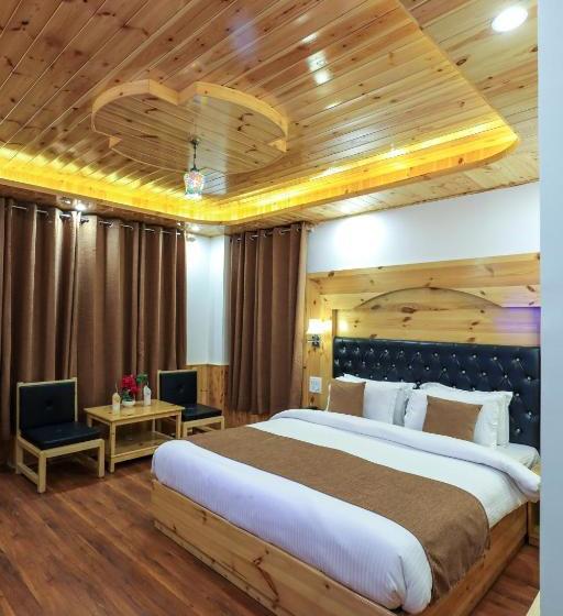 בית מלון כפרי Nehru Kund Heights By Jitainn