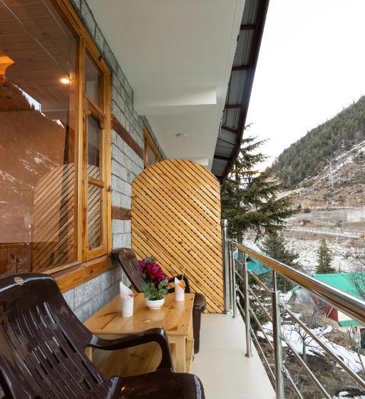 בית מלון כפרי Nehru Kund Heights By Jitainn