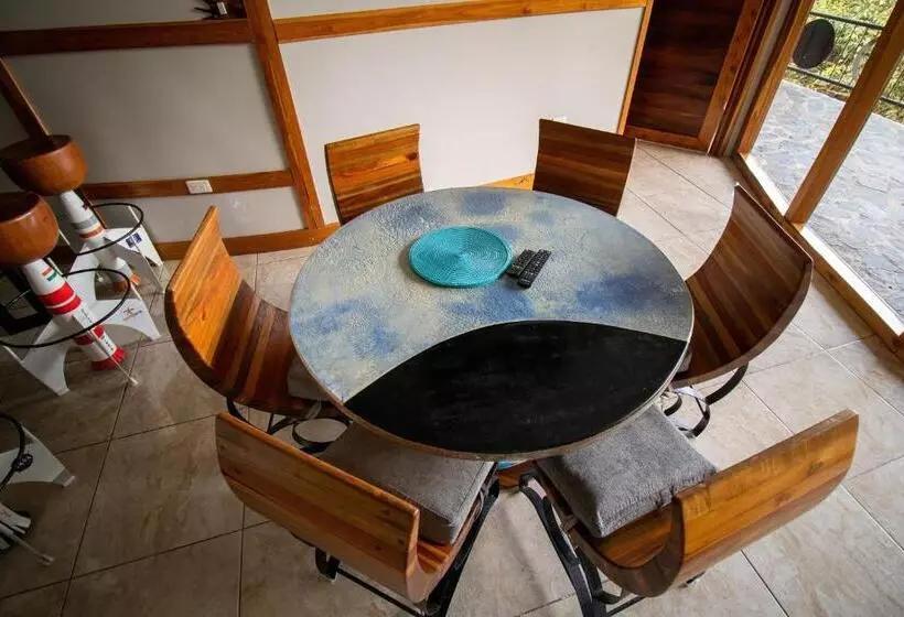 پانسیون Moon Wonders Vacation House