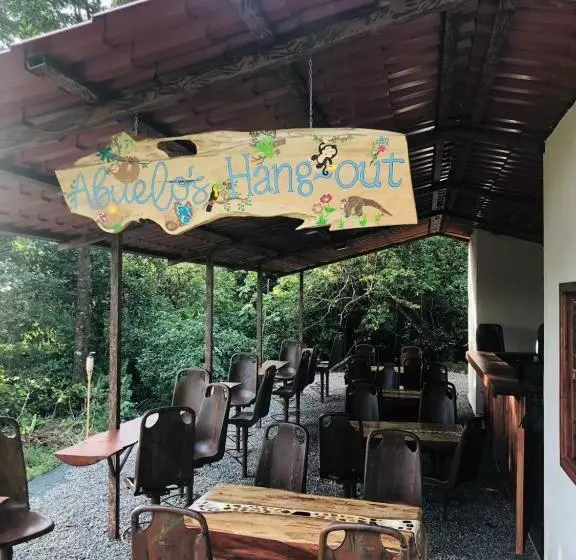 پانسیون Moon Wonders Vacation House