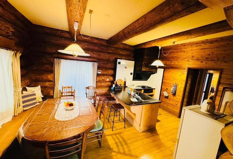 פנסיון Yufuin Log House No Yado Tom Sawyer