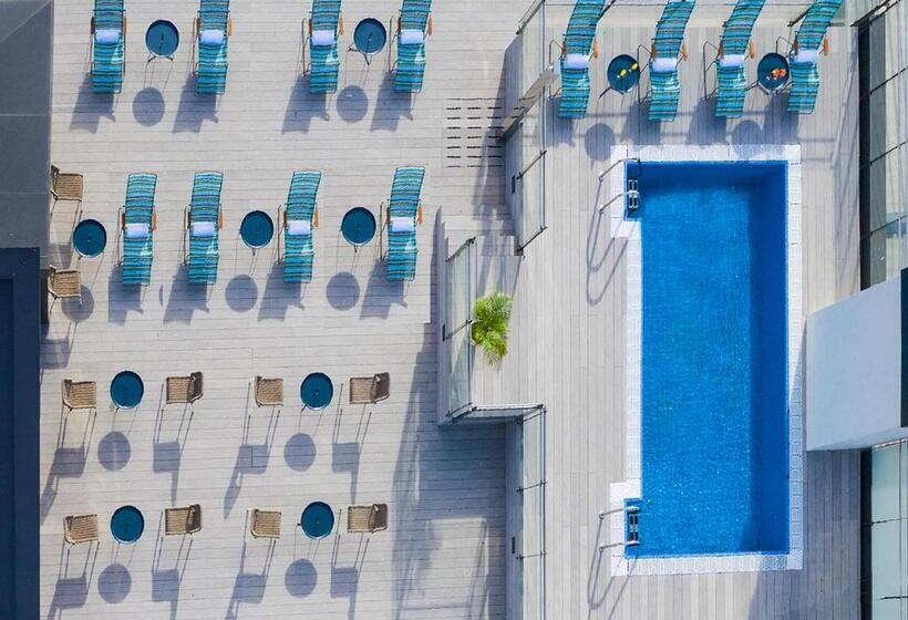 Axel Hotel San Sebastián   Adults Only