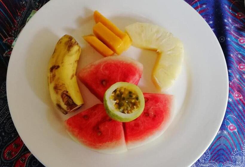 مبيت وإفطار Morningstar Bungalows Zanzibar