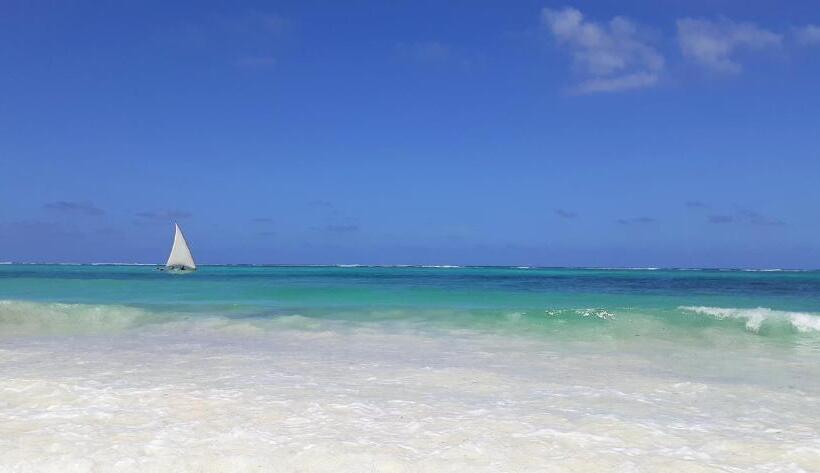 مبيت وإفطار Morningstar Bungalows Zanzibar