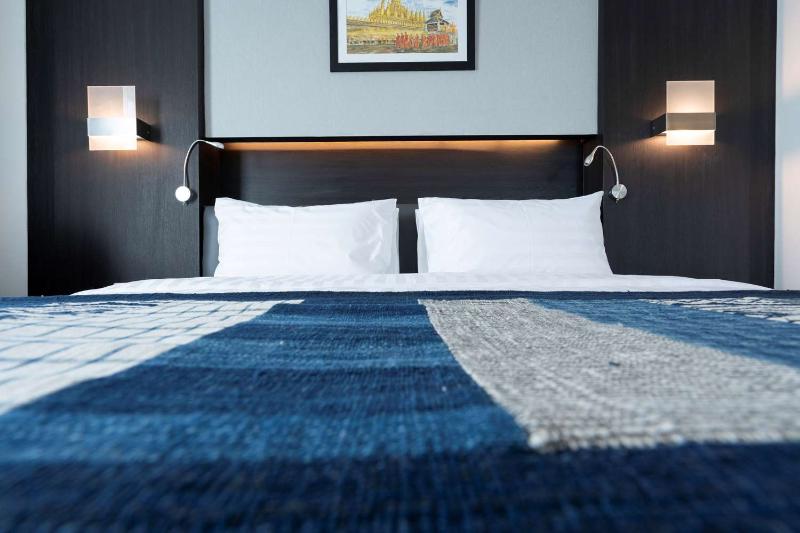 Surestay Hotel By Best Western Vientiane