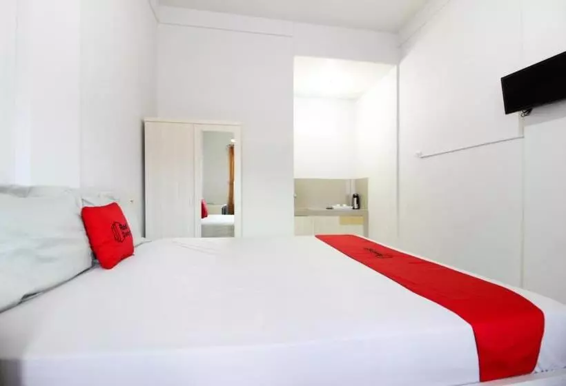 ペンション Griya Izzara Guest House Syariah