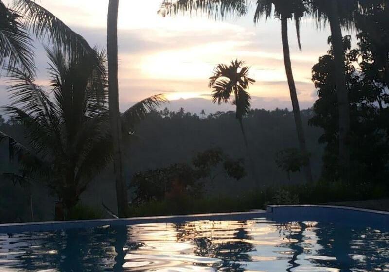 ホテル Domisili Ijen Cliff By Fays Hospitality