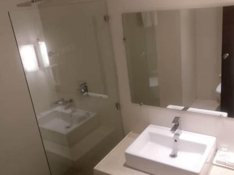 هتل Lovely Palace