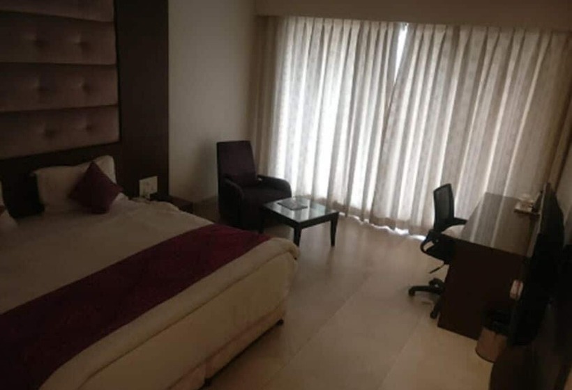 هتل Lovely Palace